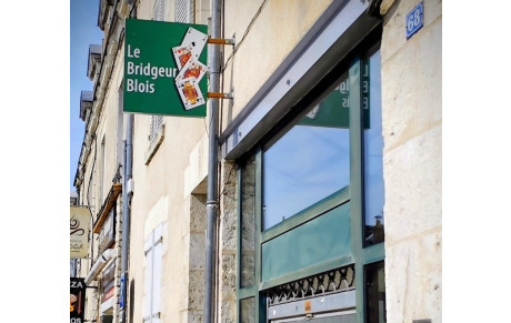 Nouveau logo - Nouvelle enseigne